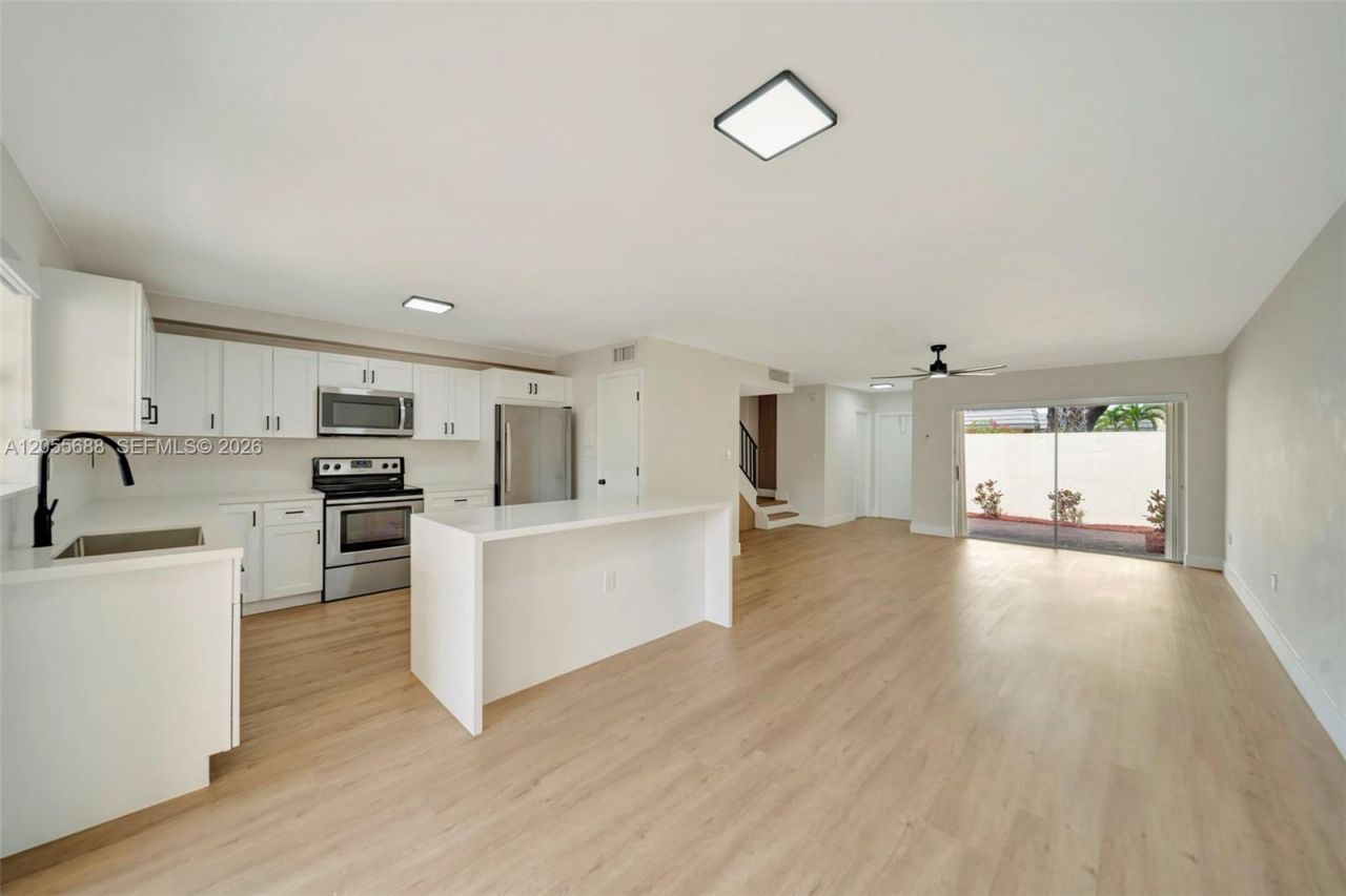 8769 SW 137th Ave, Unit 8769, Miami, FL 33183 Photo