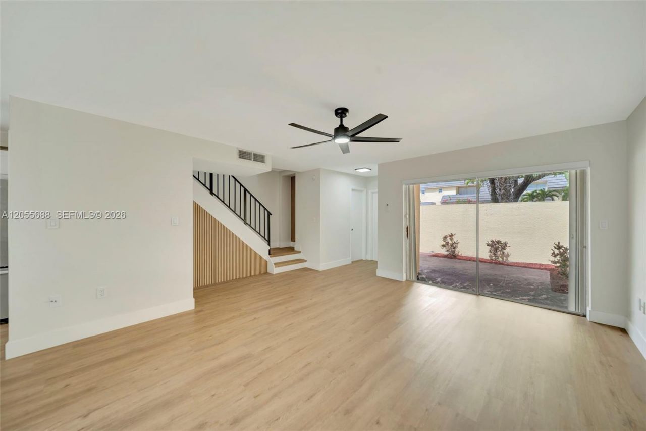 8769 SW 137th Ave, Unit 8769, Miami, FL 33183 Photo