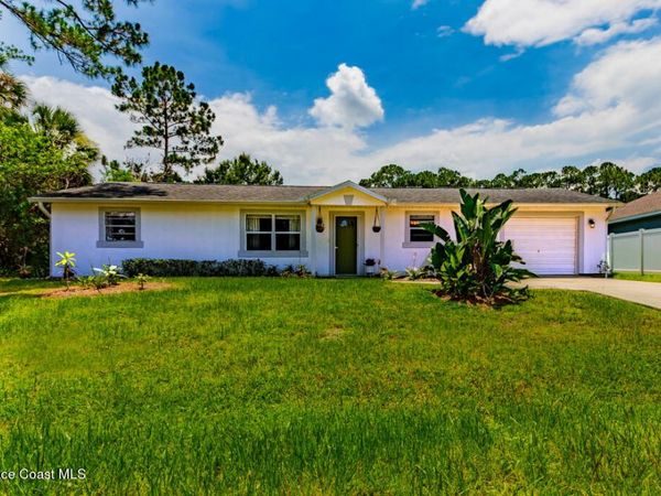 651 David Circle SW , Palm Bay, FL 32908