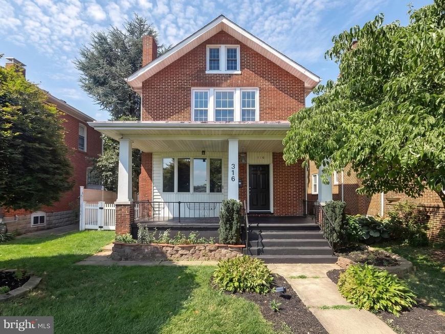 316 N Front Street, Wormleysburg, PA 17043 Main Photo