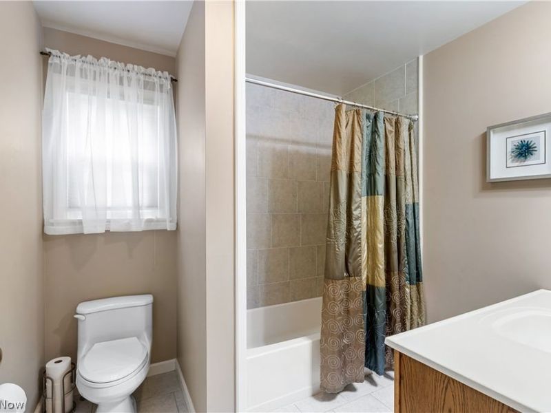 5325 Sycamore Hill Drive, New Middletown, OH 44442 Photo 25