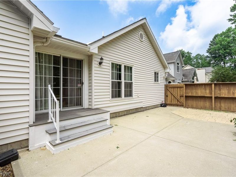 5325 Sycamore Hill Drive, New Middletown, OH 44442 Photo 31