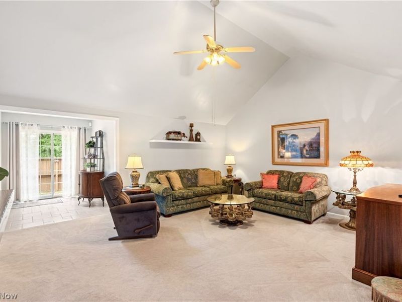 5325 Sycamore Hill Drive, New Middletown, OH 44442 Photo 6