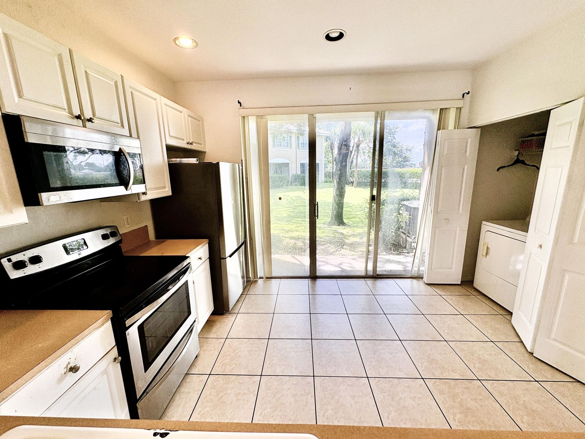 721 NW 42nd Avenue, Plantation, FL 33317 Photo