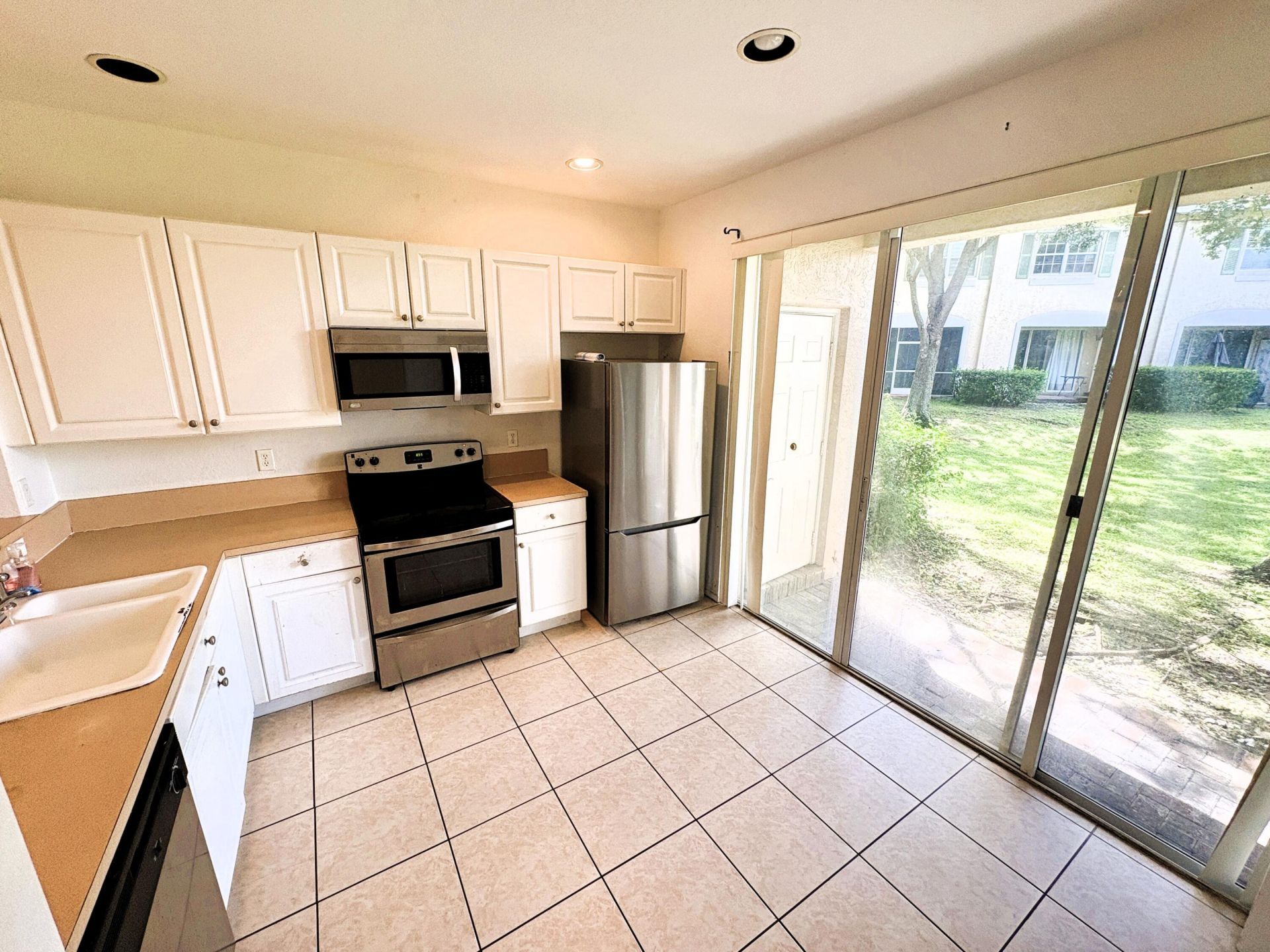 721 NW 42nd Avenue, Plantation, FL 33317 Photo