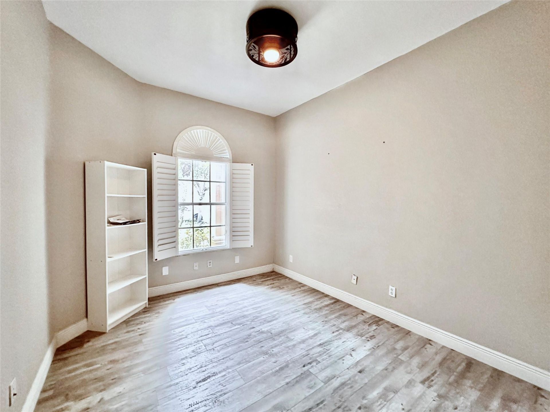 4109 W Whitewater Avenue, Weston, FL 33332 Photo