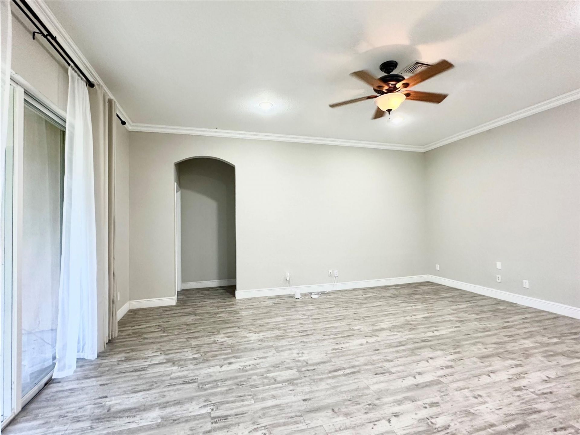 4109 W Whitewater Avenue, Weston, FL 33332 Photo