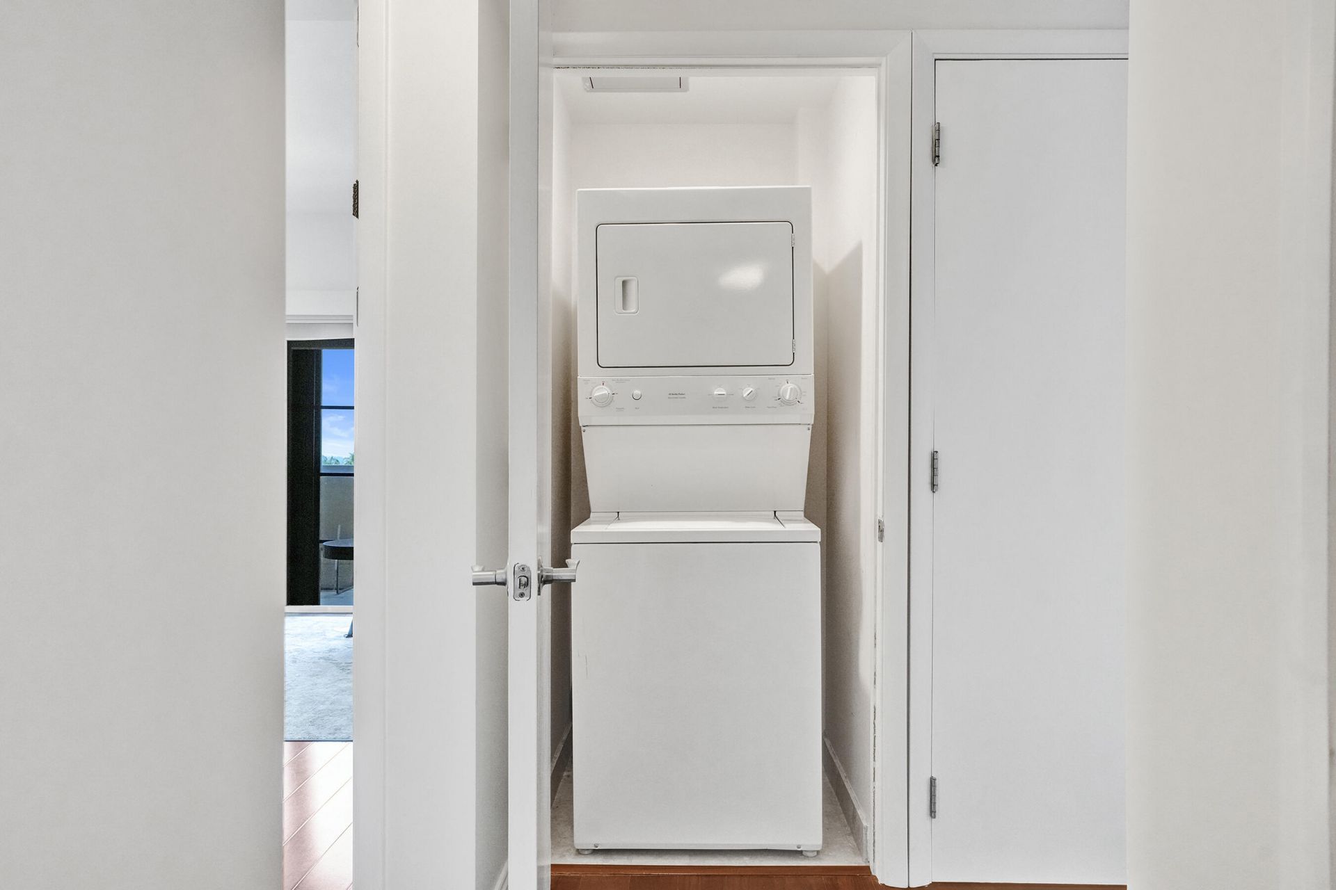 2409 N Ocean Boulevard, Unit 626, Fort Lauderdale, FL 33305 Photo