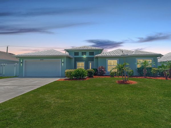 4609 SW Savona Boulevard, Port St. Lucie, FL 34953