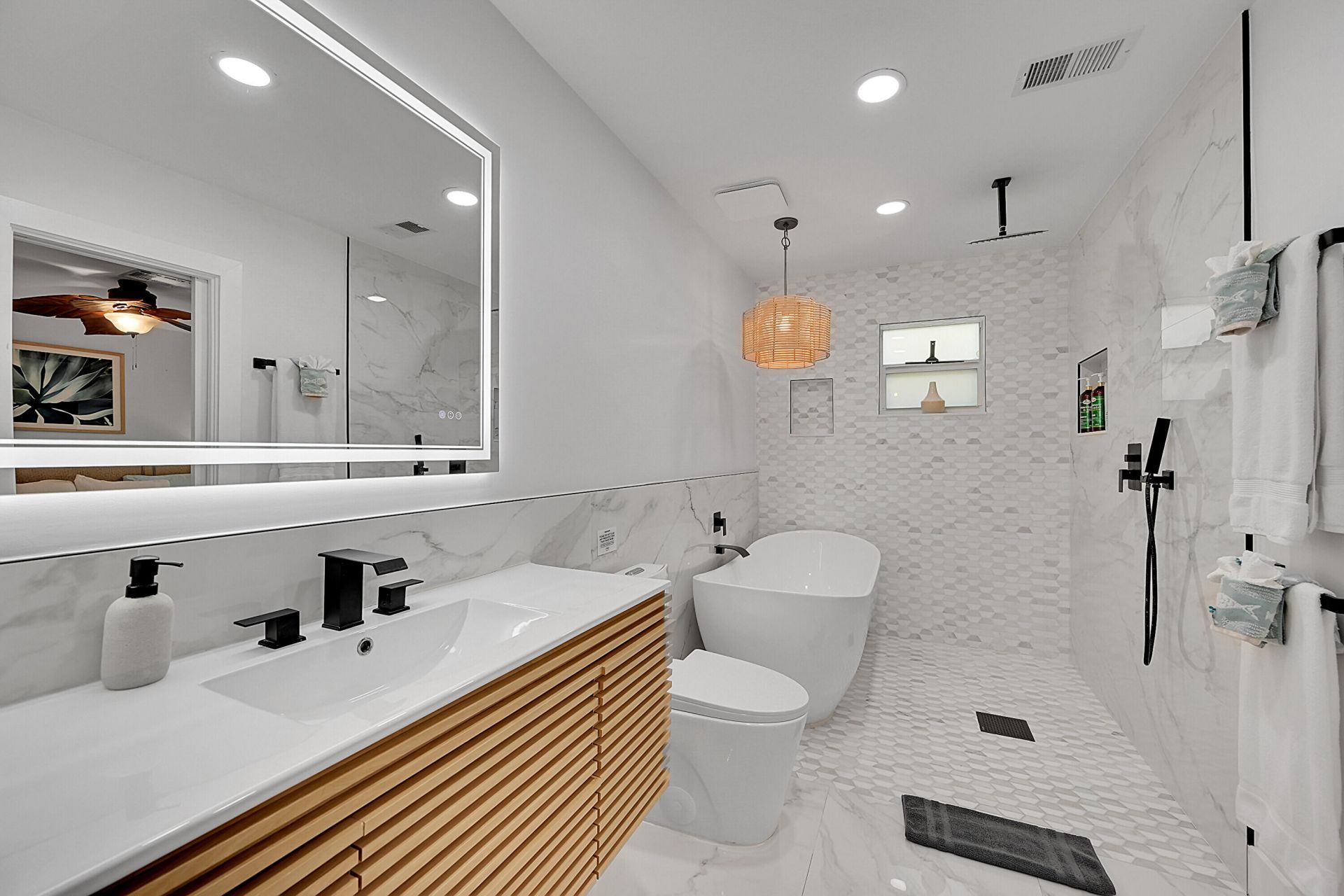 1080 SE 9th Avenue, Pompano Beach, FL 33060 Photo