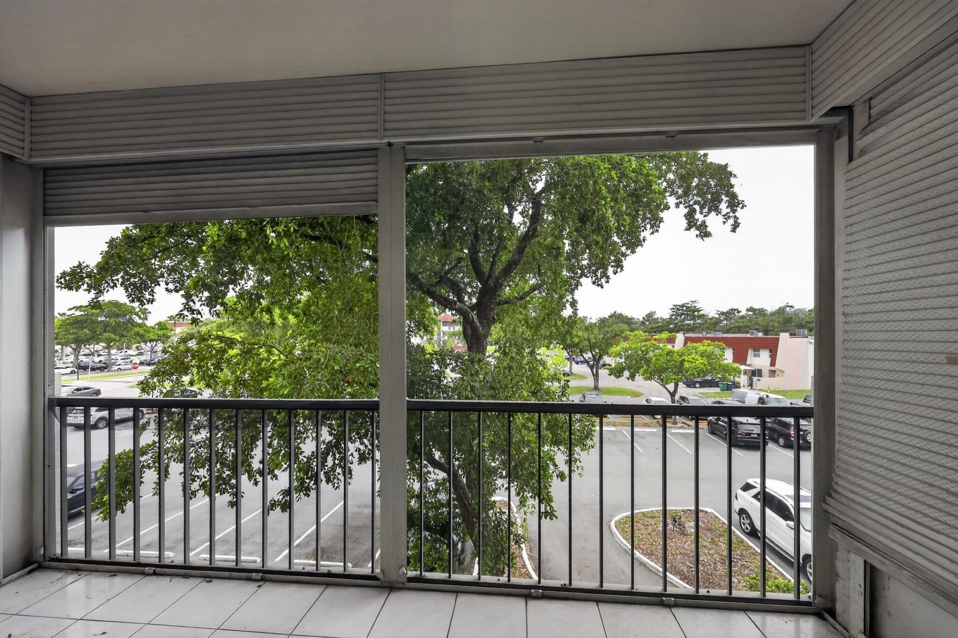 4172 Inverrary Drive, Unit 309, Lauderhill, FL 33319 Photo
