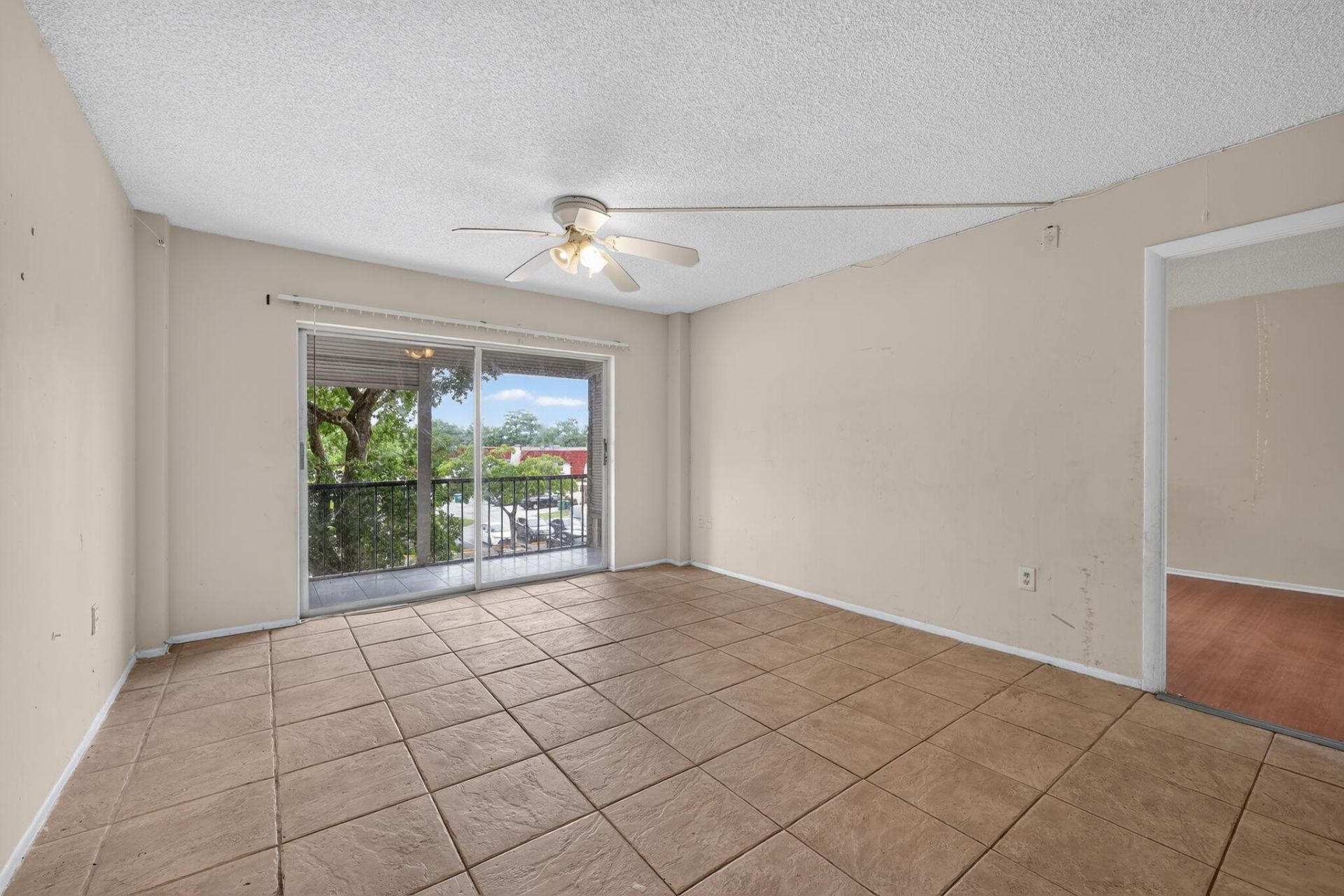 4172 Inverrary Drive, Unit 309, Lauderhill, FL 33319 Photo