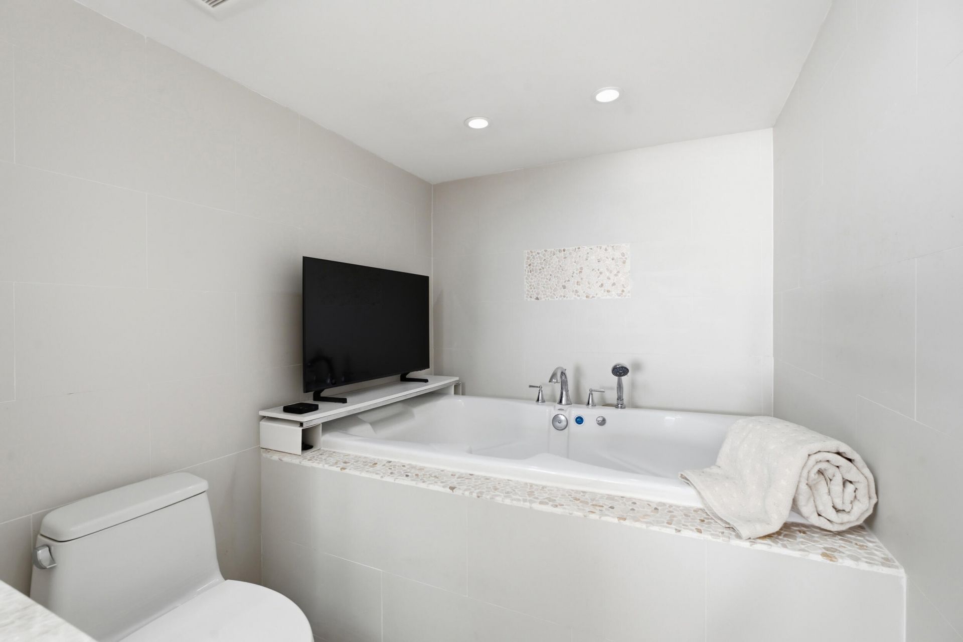 9400 S Ocean Drive, Unit 208, Jensen Beach, FL 34957 Photo