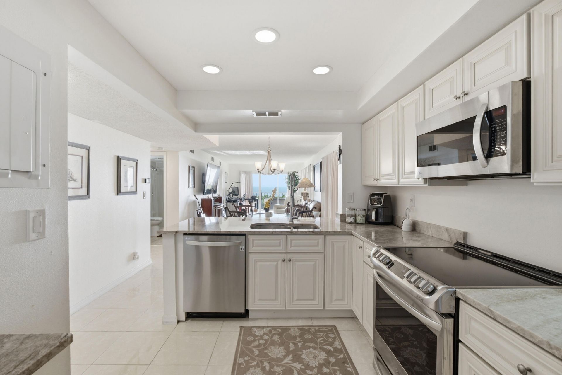 9400 S Ocean Drive, Unit 208, Jensen Beach, FL 34957 Photo
