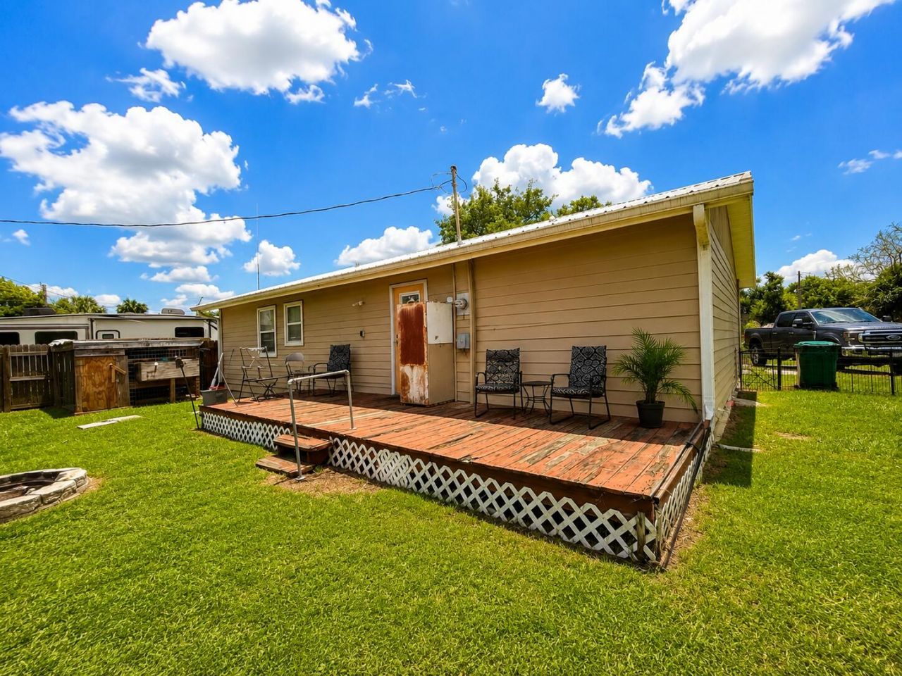 91 SW 21st Terrace, Okeechobee, FL 34974 Photo