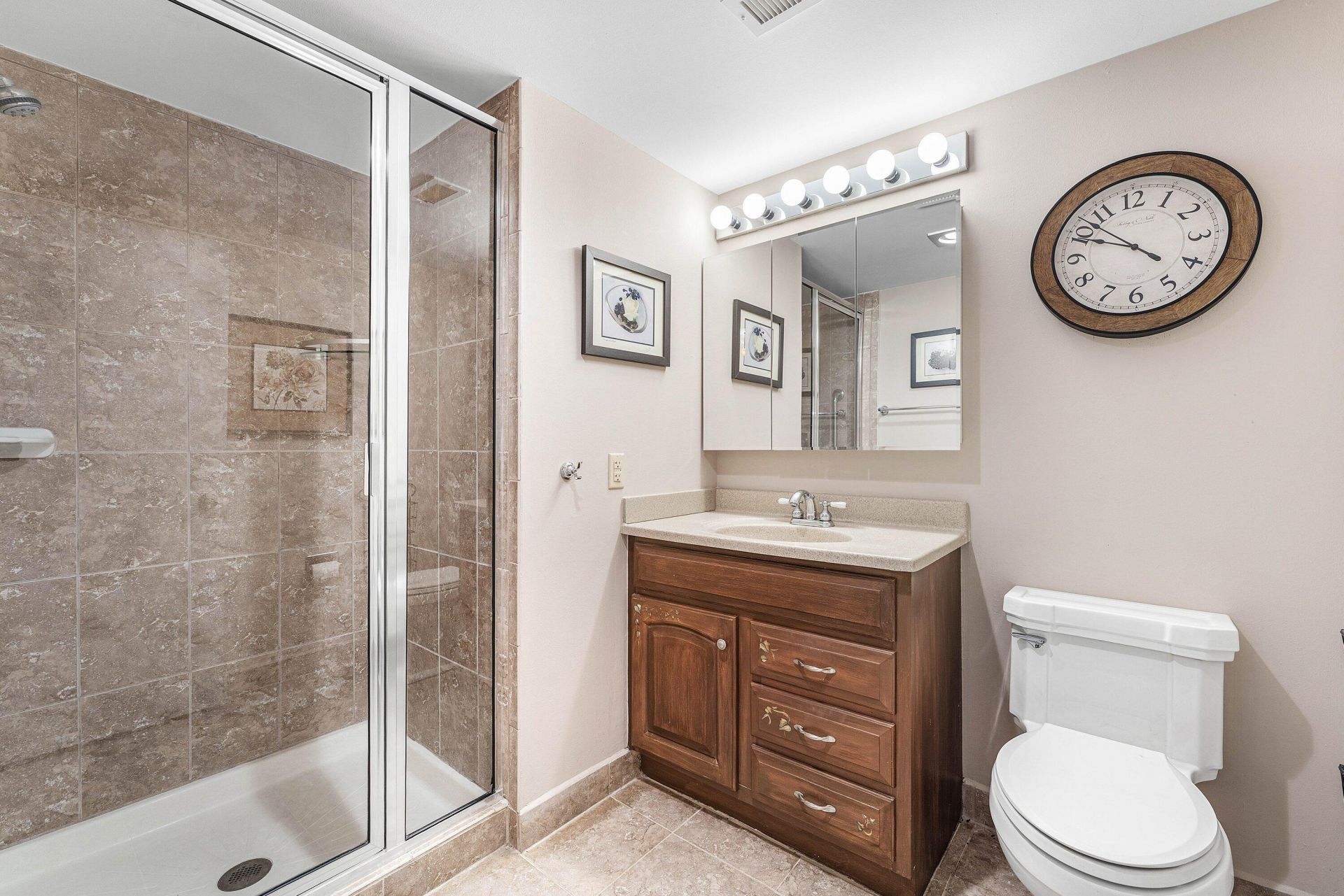 1 Stratford Drive E, Unit D, Boynton Beach, FL 33436 Photo