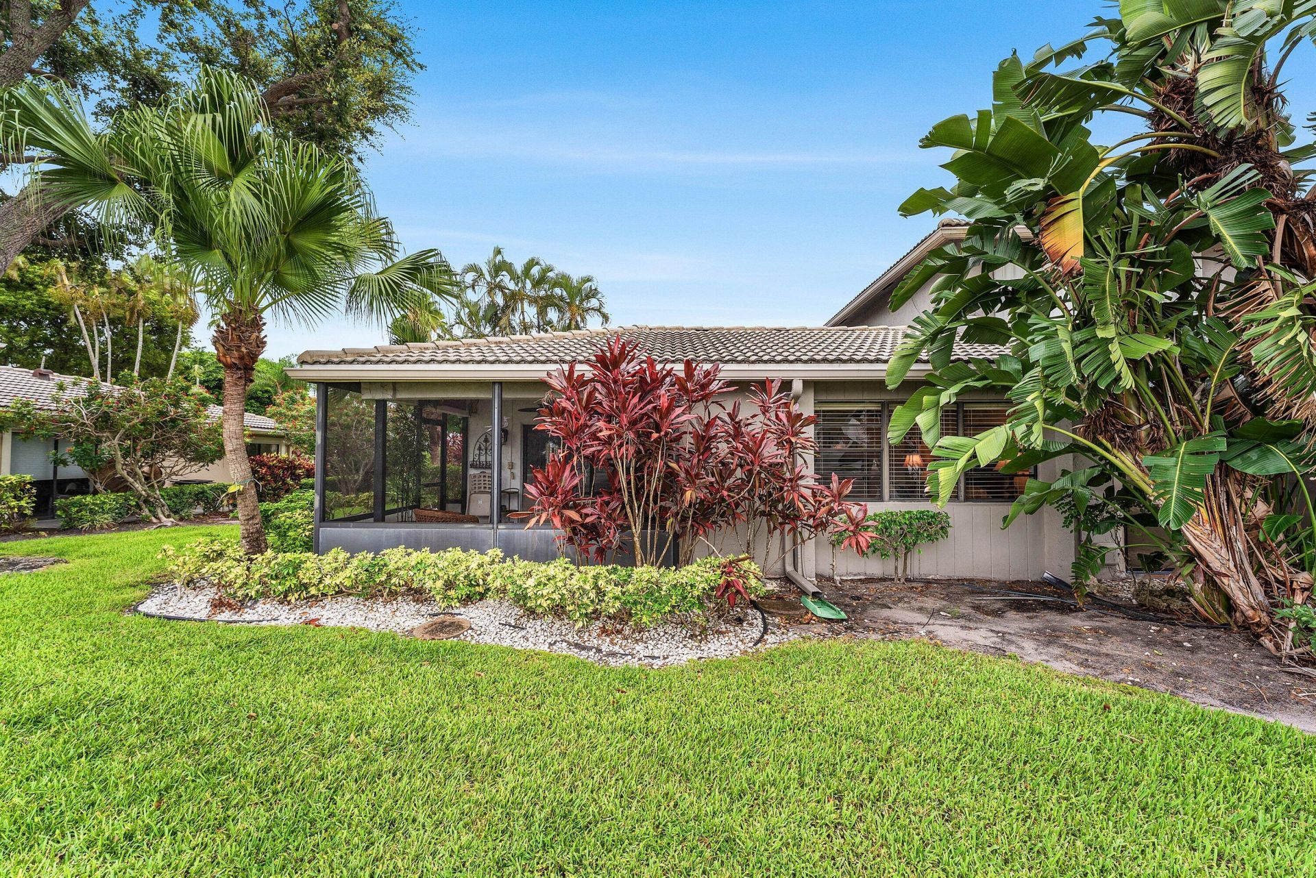 1 Stratford Drive E, Unit D, Boynton Beach, FL 33436 Photo