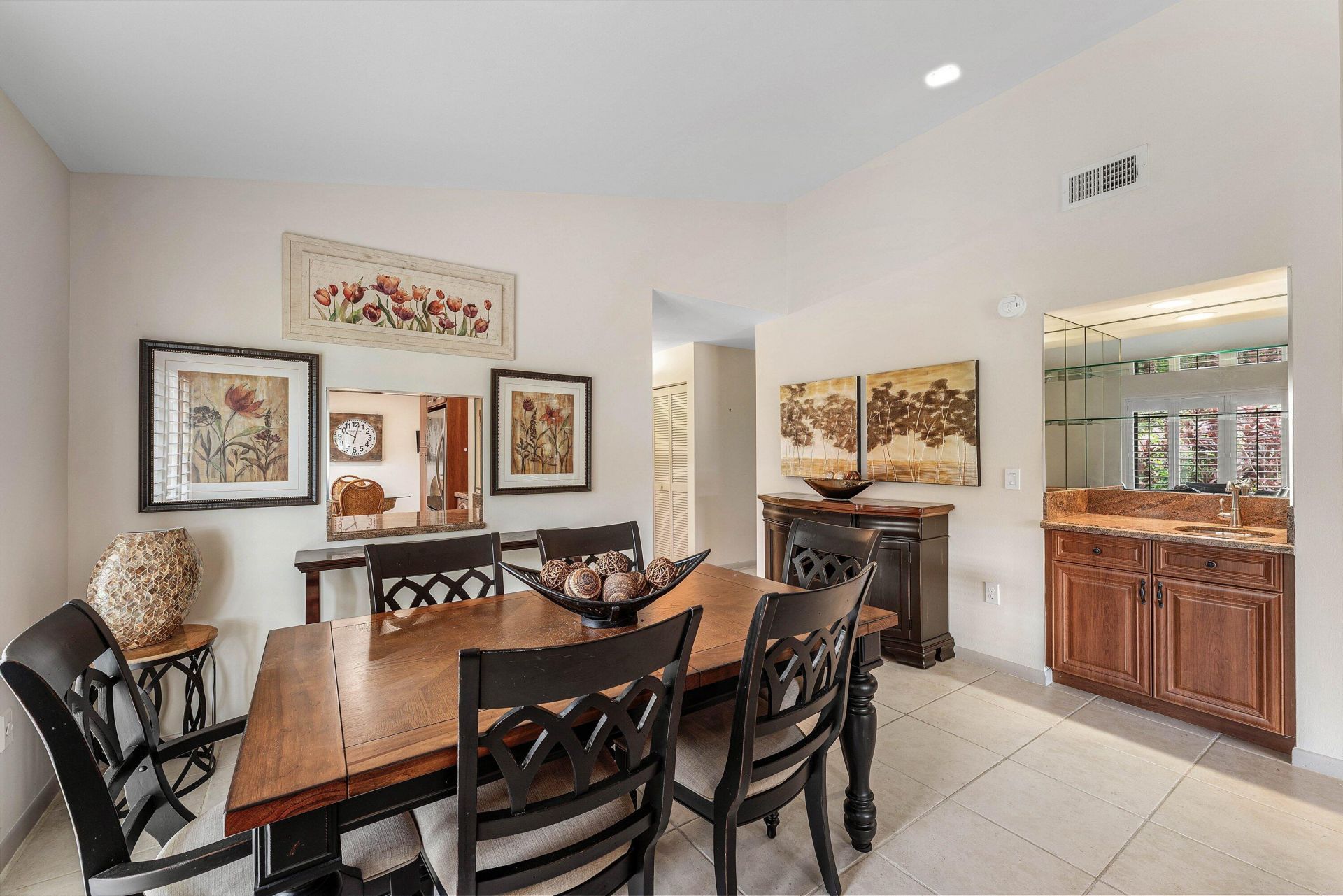1 Stratford Drive E, Unit D, Boynton Beach, FL 33436 Photo