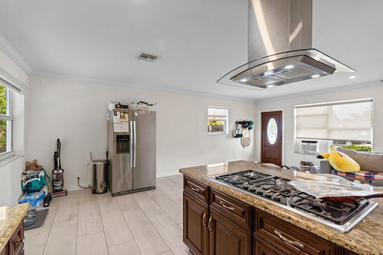 1446 W Jennings Street, Lantana, FL 33462 Photo