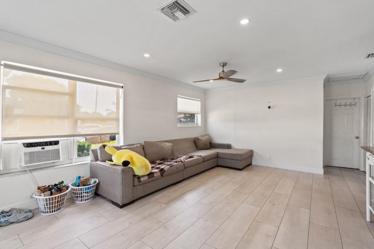 1446 W Jennings Street, Lantana, FL 33462 Photo