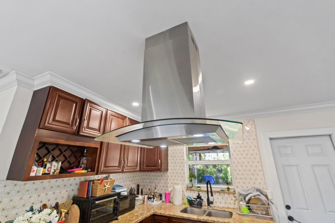 1446 W Jennings Street, Lantana, FL 33462 Photo
