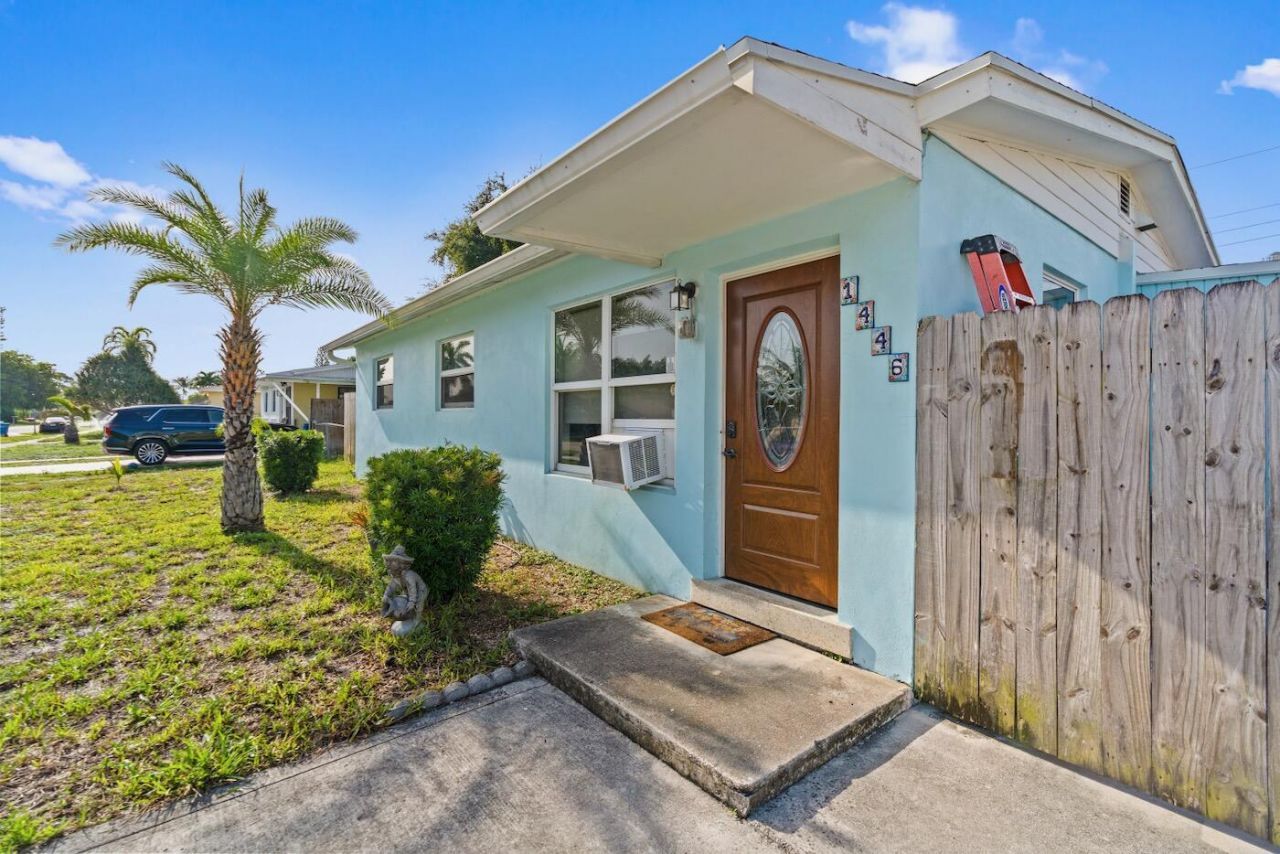 1446 W Jennings Street, Lantana, FL 33462 Photo