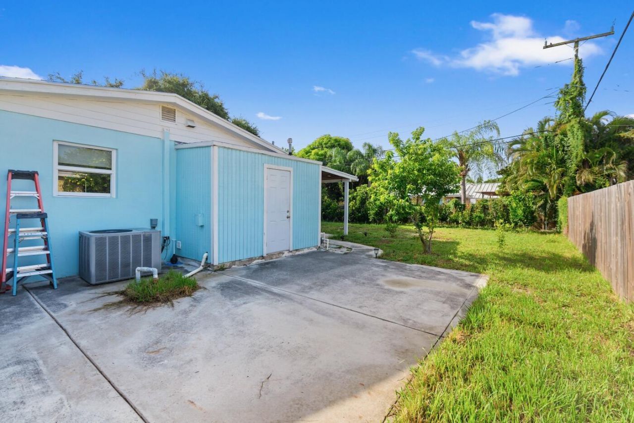 1446 W Jennings Street, Lantana, FL 33462 Photo