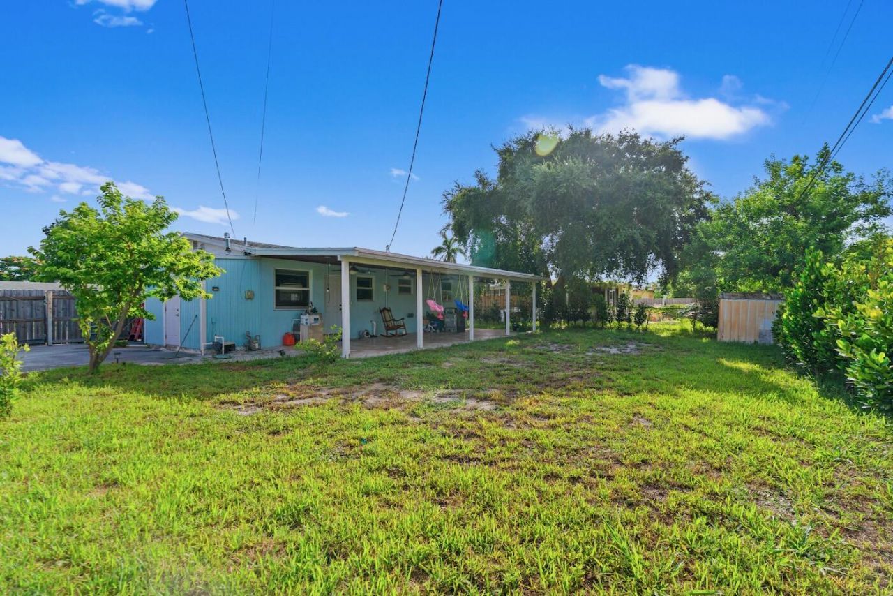 1446 W Jennings Street, Lantana, FL 33462 Photo