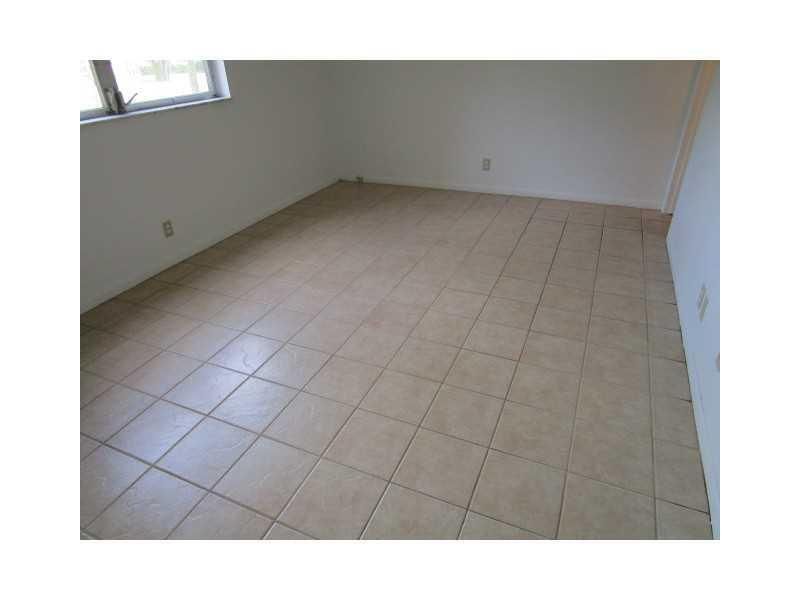 7205 W Atlantic Boulevard, Unit 106, Margate, FL 33063 Photo