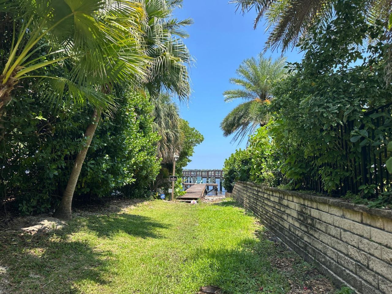 631 Lakeside Harbor, Boynton Beach, FL 33435 Photo