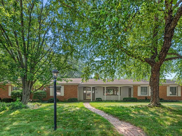 3702 Harmony Court , Valparaiso, IN 46383