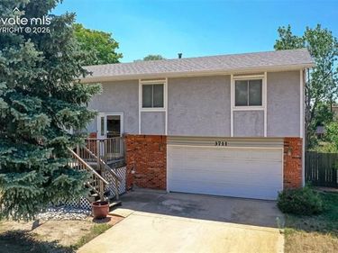 3711 Lander Lane, Colorado Springs, CO 80909