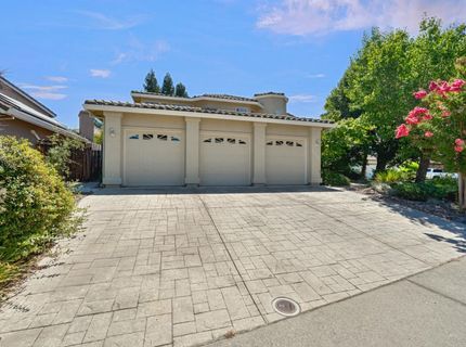 6901 Fallsbrook Ct, Granite Bay, CA 95746 Photo
