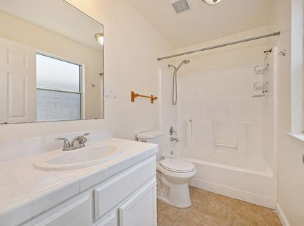 6241 Riverbelle Ct, Rio Linda, CA 95673 Photo