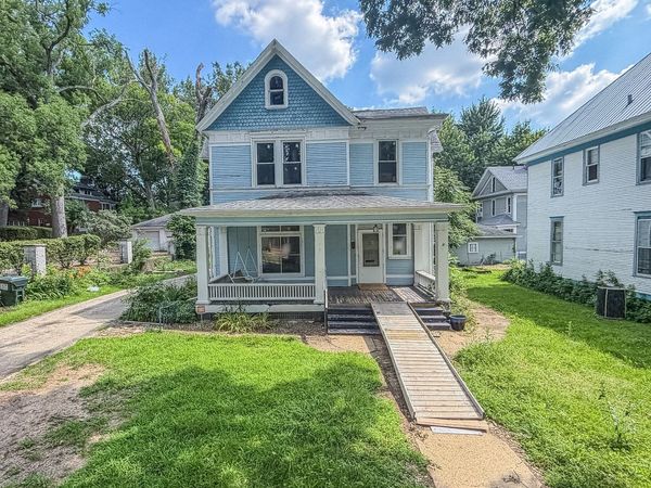 437 W Decatur Street , Decatur, IL 62522