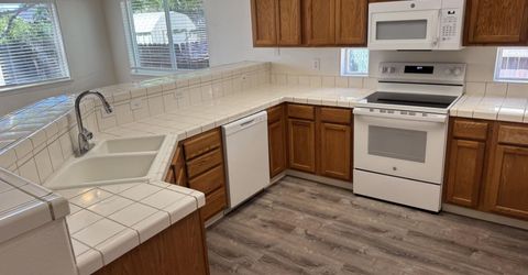 889 Meadow Vista Drive, Carson City, NV 89705 Photo