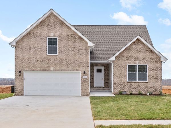 1188 Ross Farms Blvd , Clarksville, TN 37043