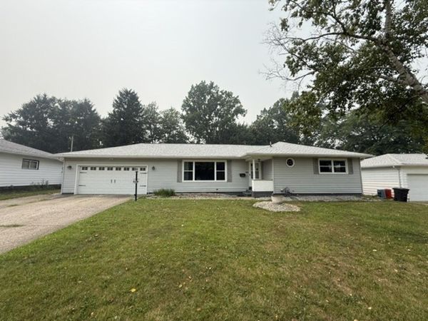 455 Ridge Drive, Medina, OH 44256