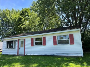 7898 Rinaldo Boulevard W, Bridgeport, NY 13030