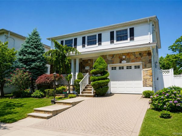 59 Tarring Street , Staten Island, NY 10306