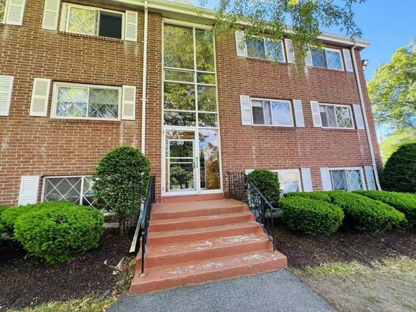 30 Fernview Ave, Unit 4, North Andover, MA 01845