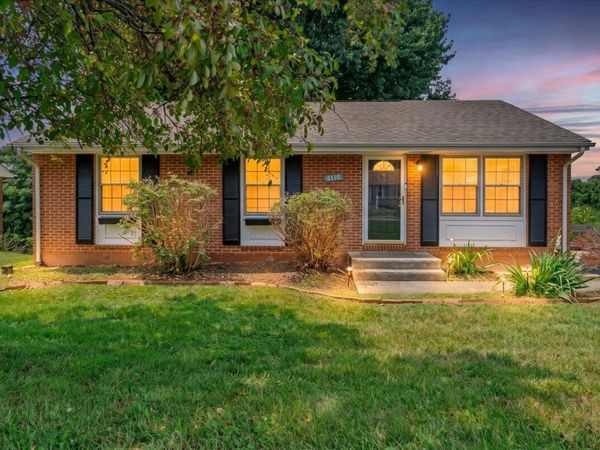 4716 Long Acre DR NE, Roanoke, VA 24019