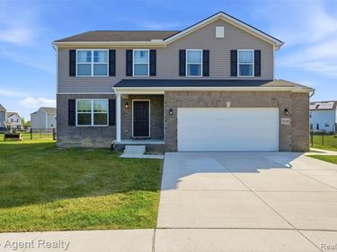 58286 Salt River Court, New Haven Vlg, MI 48048