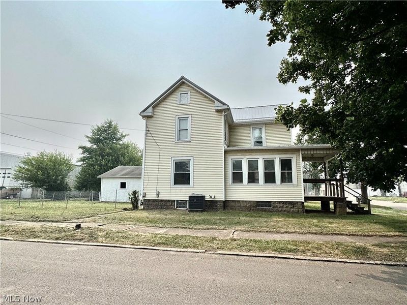 1349 E Main Street, Coshocton, OH 43812 Photo 3