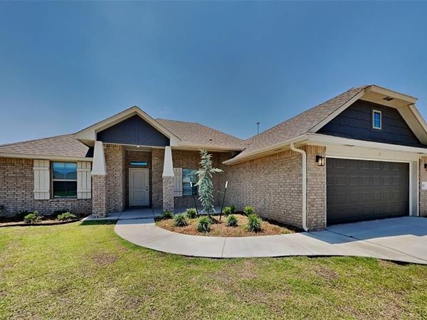 9901 Quarter Horse Trail, Yukon, OK 73099
