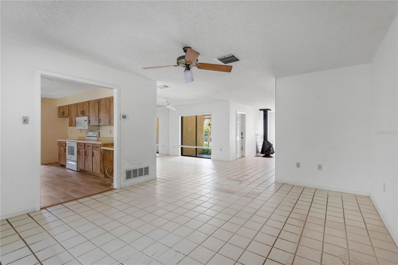 213 Whispering Oaks Court , Sarasota, FL 34232 Photo