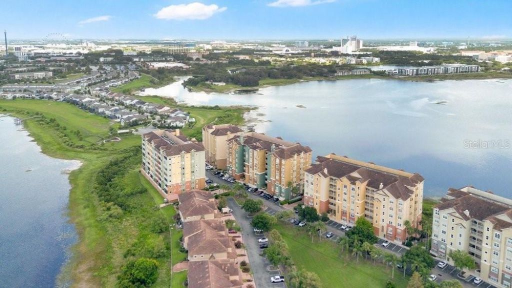 8749 THE ESPLANADE Orlando, FL 32836
