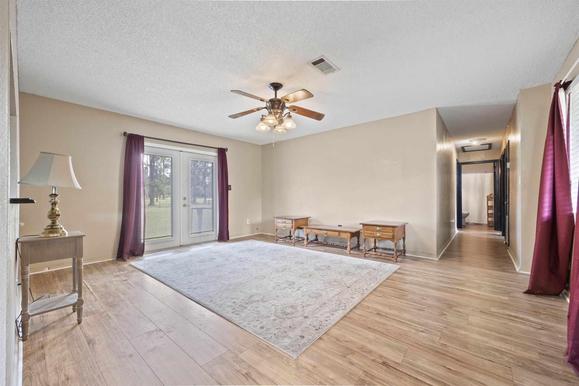 405 SE Apache Avenue , Lee, FL 32059 Photo