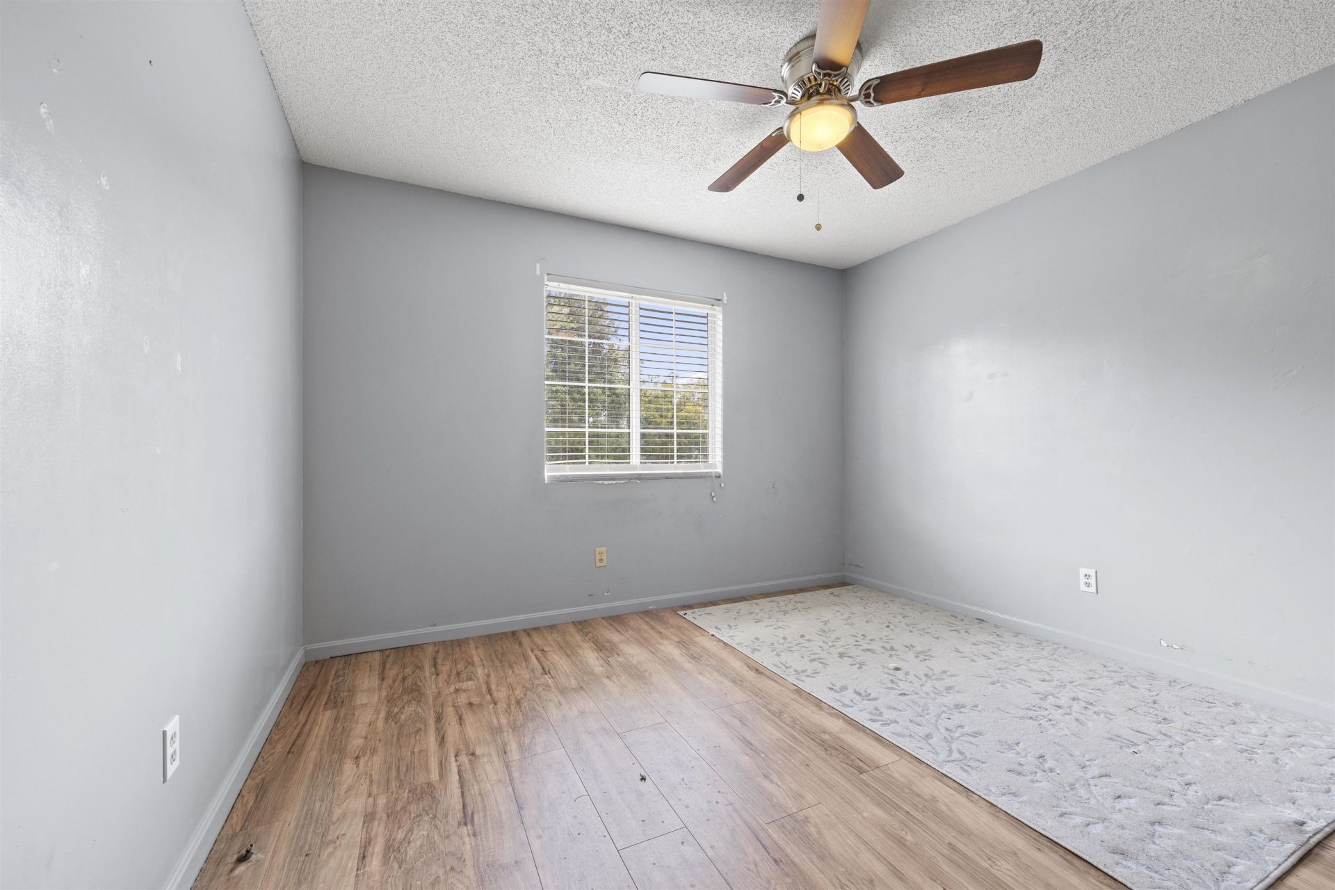 405 SE Apache Avenue , Lee, FL 32059 Photo