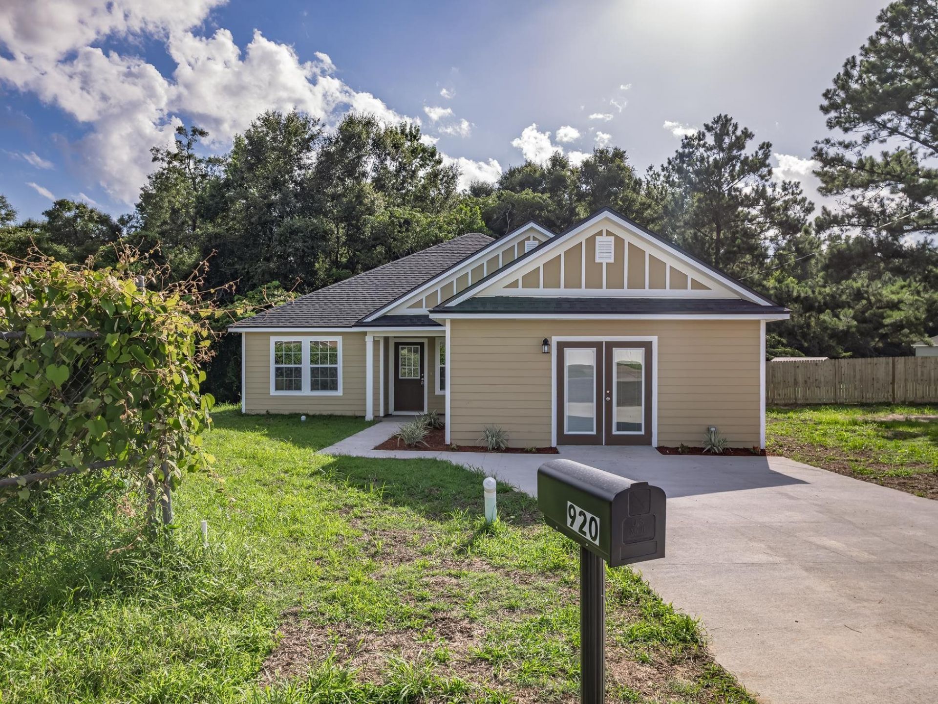 920 Arlington Circle , Quincy, FL 32351 Photo